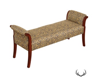 Royal Custom Designs Fabric-Upholstered 'Beacon' Bench