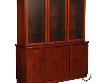 Skovby Danish Modern Rosewood Display China Cabinet
