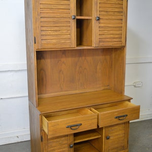 Brandt Ranch Oak Large 2 Piece Bookcase Hutch Cabinet image 9