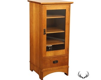Stickley Mission Collection Oak One Door Media Cabinet