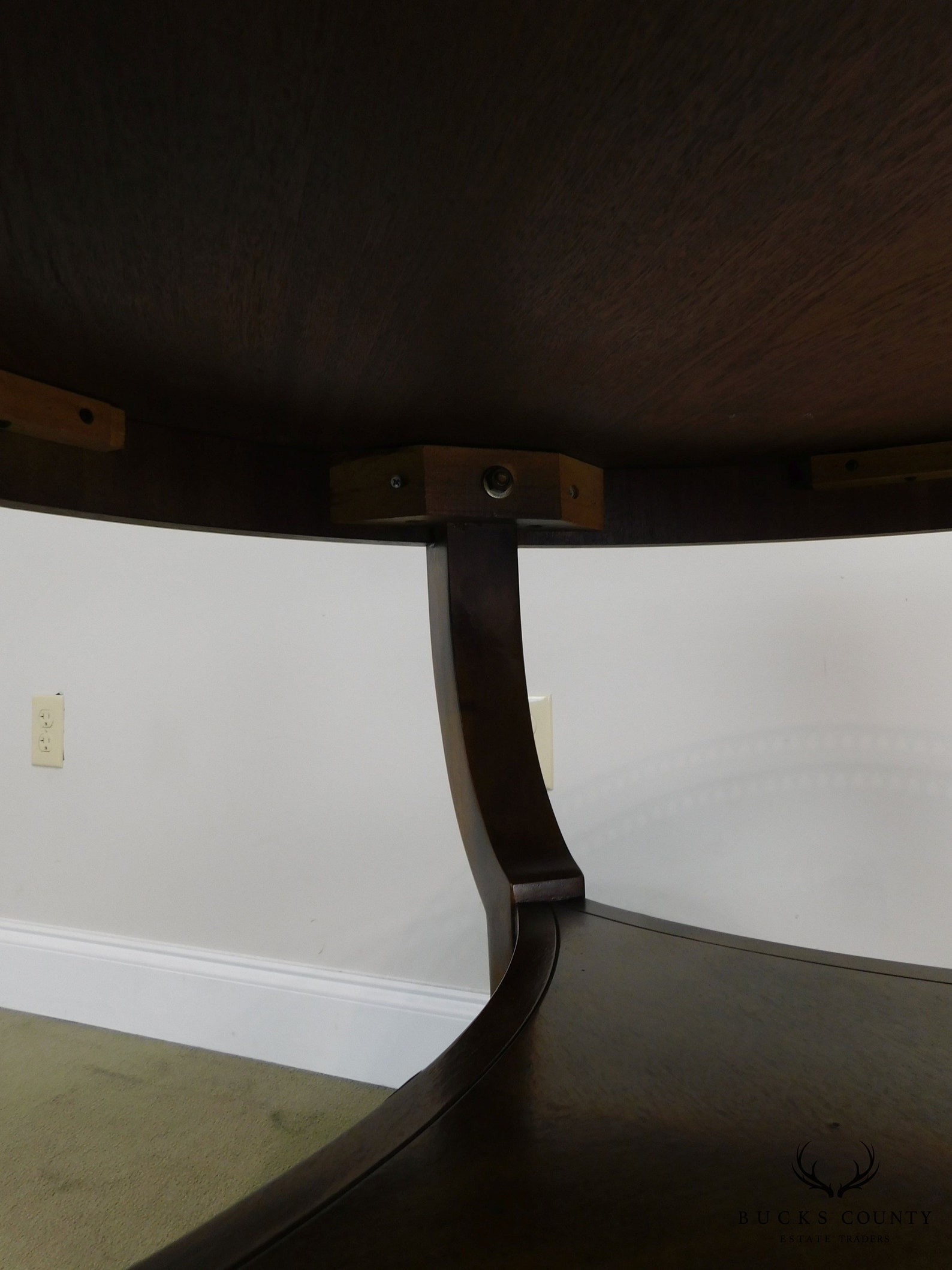 Henredon Regency Style Flame Mahogany Round Center Lamp Table Etsy