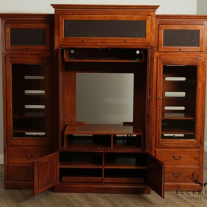 Ethan Allen Country Crossing Large Entertainment Wall Unit image 9