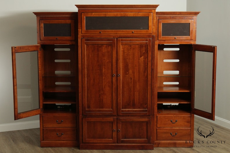 Ethan Allen Country Crossing Large Entertainment Wall Unit image 5