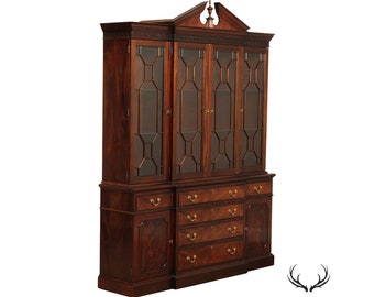 Stickley Chippendale Style Mahogany Breakfront China Cabinet