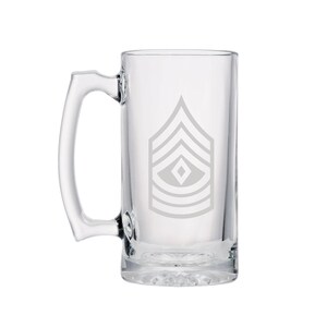 Amerikanska armén - Förste sergeant E-8 rangmärke axelärm lapp etsad steinglasmugg 473 ml