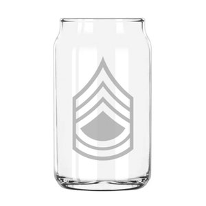 Amerikanska armén - Sergeant First Class E-7 Grad Insignia Axelärm Tygmärke - 16 Uns Etsad Burk Glasmugg