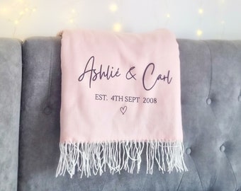 Personalised Blanket, Unique Gift for Her, House warming gift, AnniversaryGift, Wedding Gift, Engagement Gift, Gift for Couples, Couple Gift