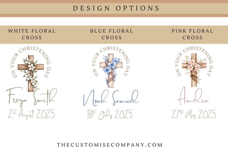 Op de afbeelding: Ontwerpopties voor doopaankondigingen. Elk ontwerp toont een houten kruis versierd met bloemstukken in wit, blauw of roze. De tekst bevat namen en data, met de tekst "On Your Christening Day" rond het kruis.