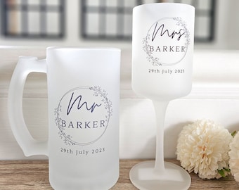 Personalised Bride and Groom Glasses, Personalised Mr and Mrs Glasses, Personalised Wedding Glasses, Personalised Wedding Stein,Wedding Gift