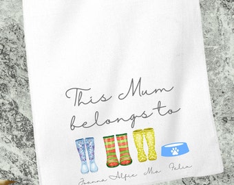 Toalla de té, toalla de té personalizada, toalla de té, regalo para mamá, impresión de botas Wellie, juego de regalos personalizado, taza personalizada,