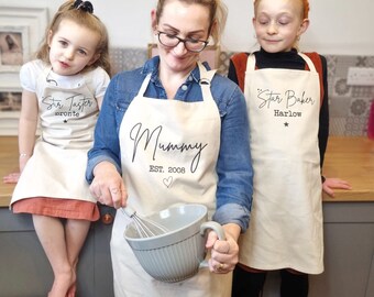 Gepersonaliseerde schort, cadeau voor mama, kookschort, cadeau voor haar, aangepaste schort, gepersonaliseerde schort, gepersonaliseerde geschenken, mama cadeau