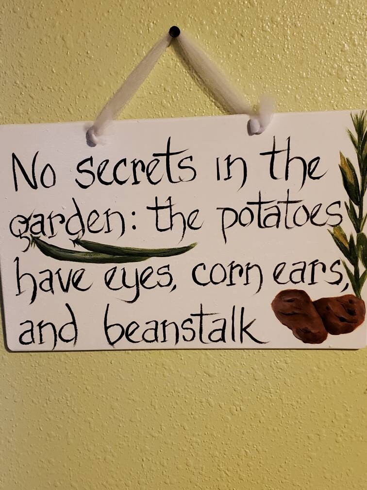 Cute, fun garden hanging sign