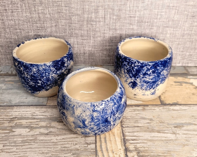 Small flake pot