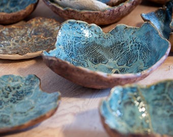 Medium fragment bowl.