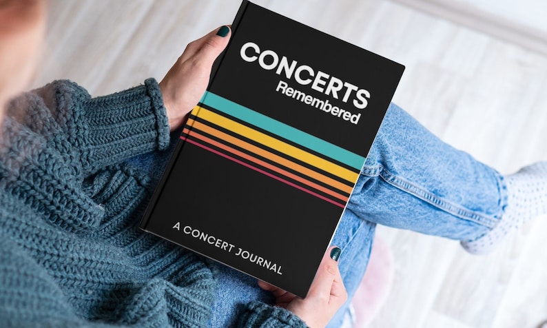 Concert Journal | Track Favorite Concerts | Music Diary and Logbook (Paperback)