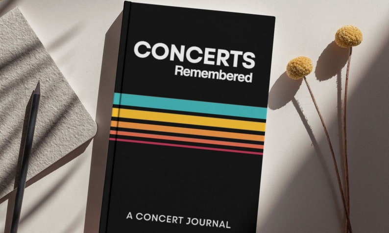 Concert Journal | Track Favorite Concerts | Music Diary and Logbook (Paperback)