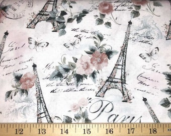 Tissu tour Eiffel de Paris, paillettes argentées, floral rose doux, roses Marve, texte romantique en français, cachet de la poste, papillon floral, tissu en coton t2/23