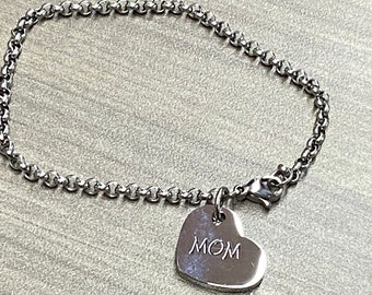 Mother's Day gift, gift for mom, personalized jewelry children, mom's bracelet, great gift idea for new mom, gift for mom from kids