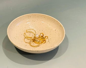 Ceramic Ring Dish | Handmade Wheel-Thrown Speckled Clay with White Glaze | Perfect Gift for Jewelry Lovers