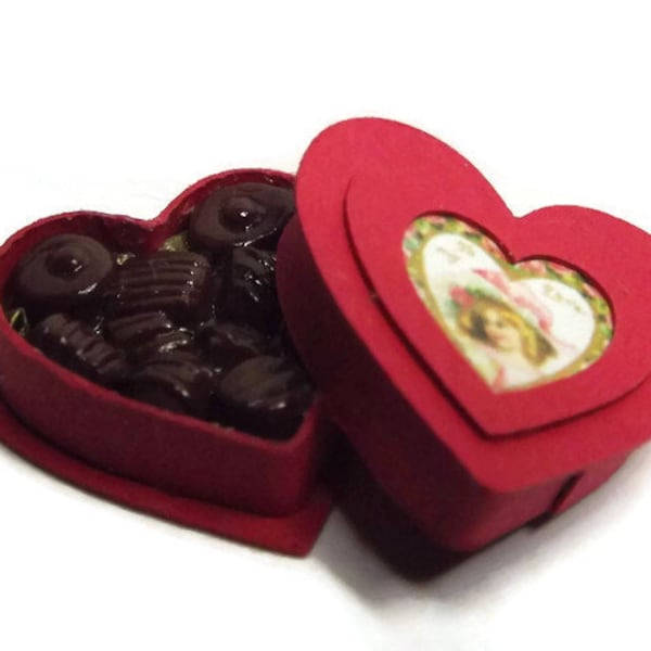 Dolls House Miniature Valentines Heart ChocolateS 1/12th Scale