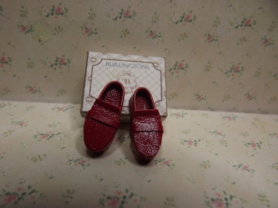 1/12th Scale Miniature Mens Red Leather Loafer Shoes
