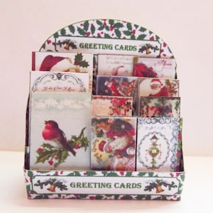 Espositore e kit di cartoline per negozio di biglietti d'auguri in miniatura per casa delle bambole