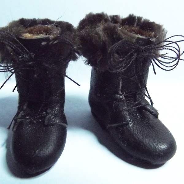 Mens Santa Leather Boots 1/12th Scale Dolls House Miniature