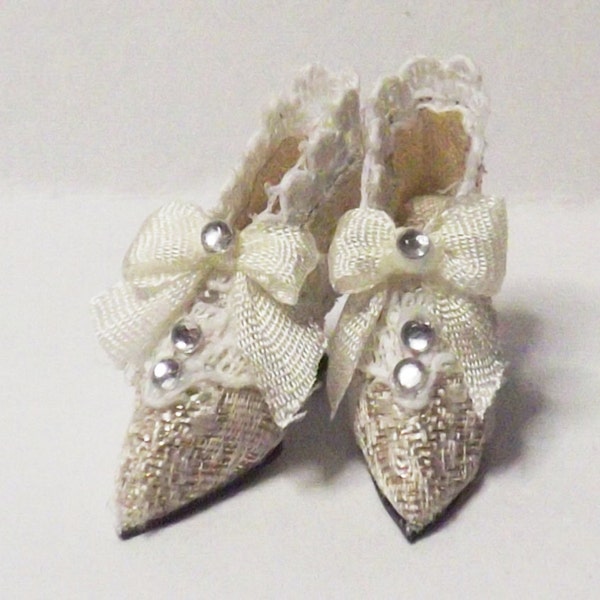 Handmade Miniature Cream & Gold Silk Brocade Wedding Dolls House Shoes 1/12th Scale