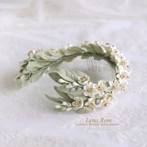 LIV orange blossom hair vine. Orange blossoms bridal headpiece. Bridal floral headpiece. Wedding floral headpiece. Bridal wreath.