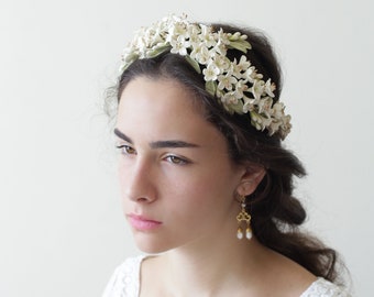 Orange blossom bridal wreath. Bridal floral crown. Wedding floral headpiece. Orange blossom crown.