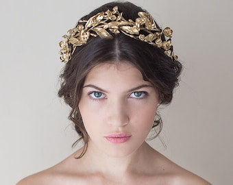 SELINE bridal crown. Wedding gold headpiece. Bridal gold headband. Wedding headband. Bridal gold crown.