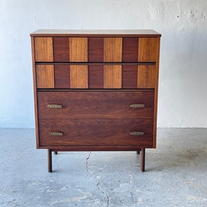 Beautiful Mid Century Modern Bassett High-Boy Dresser