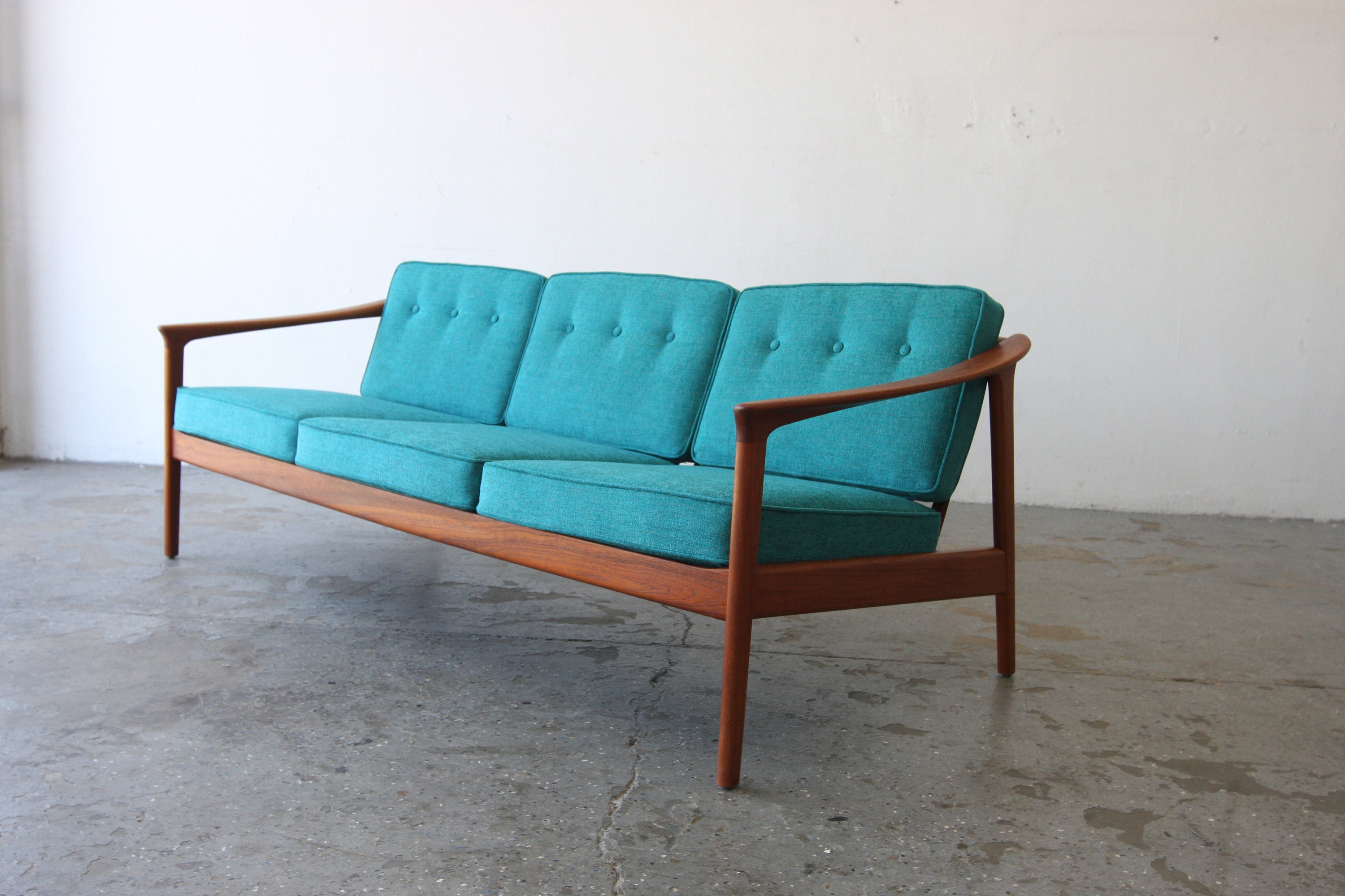 Folke Ohlssonのイージーチェアとオットマン Folke Ohlsson Model 75-C Teak Lounge Chair for Dux | Danish Modern