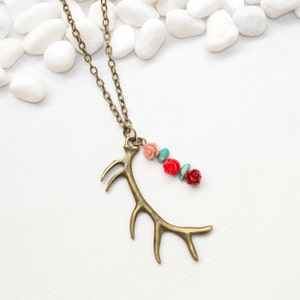 Antler Necklace, Deer Antler Necklace, Elk Antler Necklace, Antler Jewelry, Boho Jewelry, Festival Jewelry, Antler and Roses Necklace