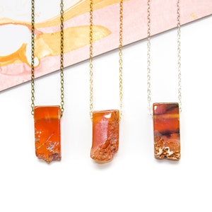 Raw Carnelian Necklace, Carnelian Jewelry, Dainty Necklace Gold, Carnelian Crystal Necklace, Raw Stone Necklace, Carnelian Pendant