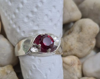 Madagascan Ruby Sterling Silver Ring, Unisex Size 10.5