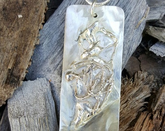 Sterling silver pendant. Freeform design