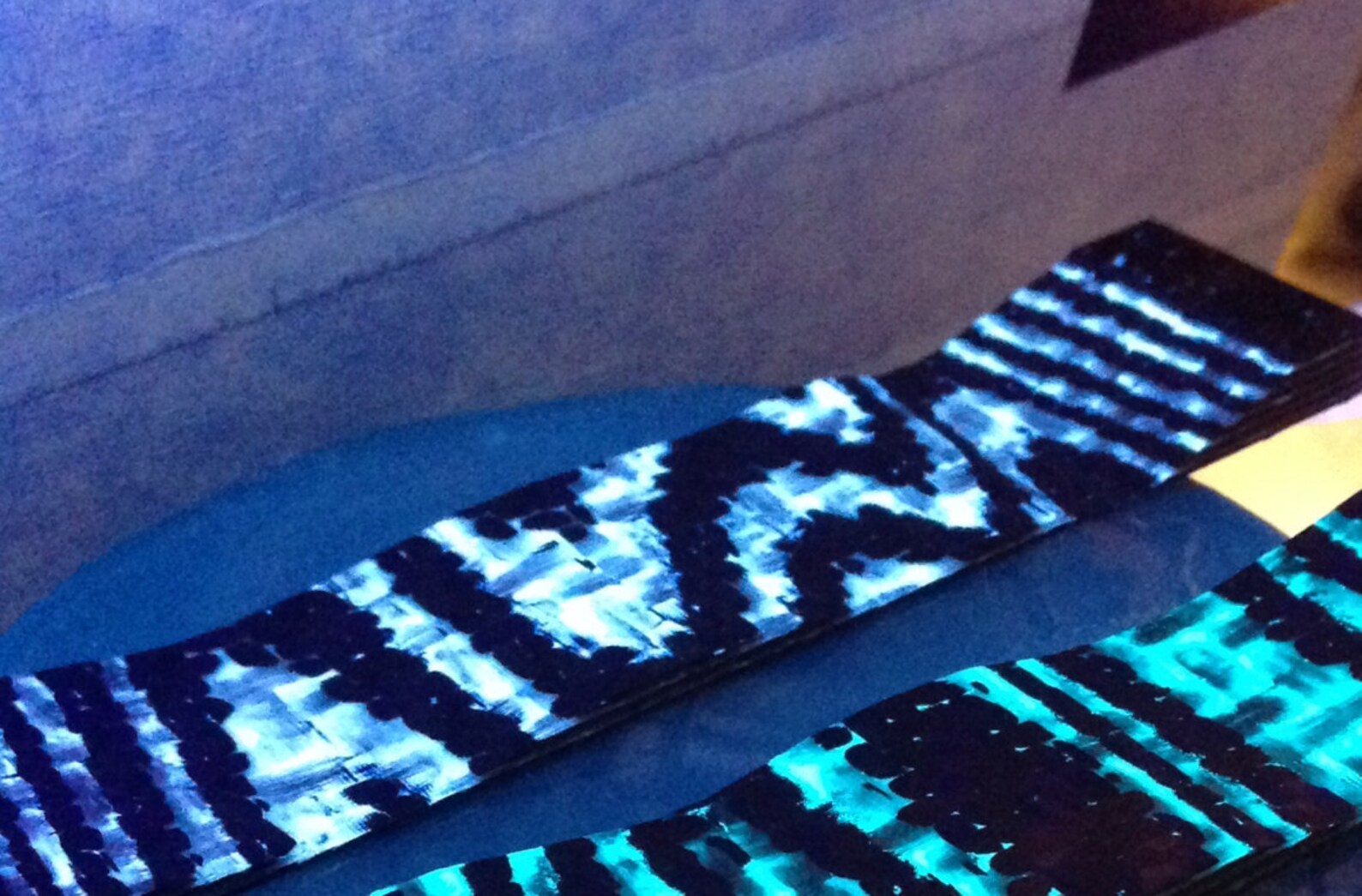 1/4 White Glow Carbon Fiber Knife Scale Set of 2 Etsy