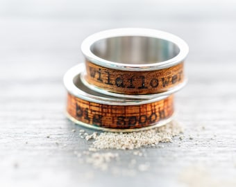 Wood Ring &quot;Live This Moment&quot; : name ring, promise ring, inspiration ring - Mahagony wood and poetry Size 11 Ring, men engagement