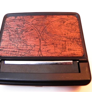 Weltkarte Zigarettenetui & Roller Maschine: alte Welt, Landkarte, Vintage Landkarte, Blockdruck, Europa, Nordamerika, Südamerika, Landkartendruck