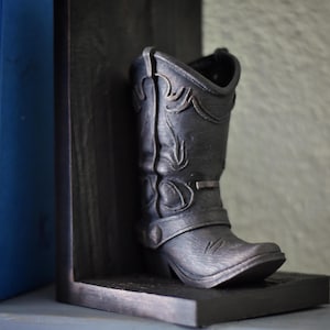 Cowboy Boot Bookends Set- Rustic Western Shelf Decor, 3D Printed