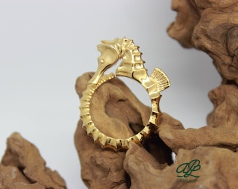 18k Gold Plated Sea Horse Ring: Nautical Ocean Jewelry