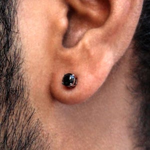 5 mm natuurlijke zwarte diamanten oorstekers, solitaire-oorbel voor heren, 14K 18K massief gouden hiphopstekker, 4 rieken grote diamanten unisex geschroefde oorbel