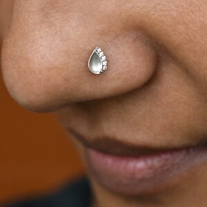 Tiny Pear Nose Stud with Diamond Crescent Border, 14k 18k Solid Gold Concave Drop Shaped Earring, Unique Piercing Stud Design, 16g Flatback