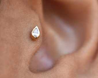 3x2 mm Natural Pear Diamond Flatback Earring in 14k Solid Gold, Lobe Tragus Conch Flat Helix Lip Piercing Jewelry