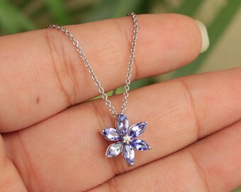 GemStar USA Sterling Silver Tanzanite & White Topaz Flower Pendant Necklace - 18 Inch Rolo Chain - View #12