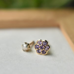Pendiente de doble cara con perla de agua dulce y piedra preciosa natural, pendiente reversible floral de oro macizo de 14 k, piercing de doble extremo con parte posterior plana de 16 g