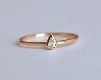 Tiny Pear Bezel Diamond Engagement Ring, 14k 18k Solid Gold Pear Ring, Dainty Stack Ring, Wedding Anniversary Proposal Ring, Gifts for Her