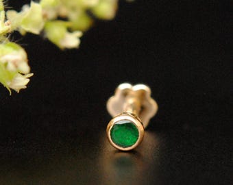 Pendiente de esmeralda verde natural de 2 mm, 3 mm y 3,5 mm, oro macizo de 14k y 18k, calibre 16g, ideal para perforaciones en nariz, oreja, cartílago, hélix y tragus. Piedra de nacimiento de mayo. Regalo DDP.