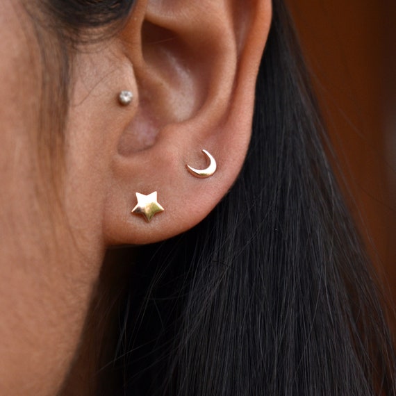 Star Moon 14K Solid Gold Stud Earrings, Celestial Flatback Pushback Studs,  Cartilage Helix Tragus Lobe Lip Eyebrow Piercing - Etsy